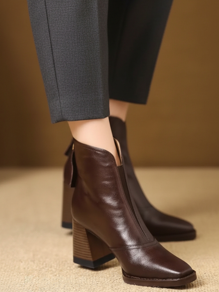OVELLE | SLEEK LEATHER BOOTS