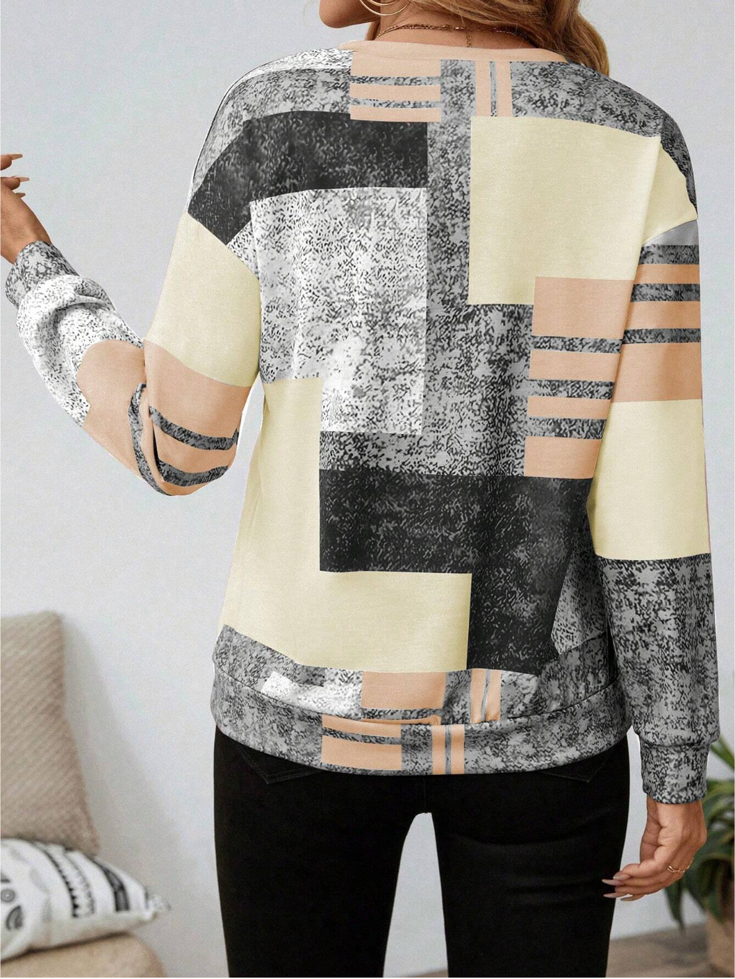 Auralie | Abstract Pattern Blouse
